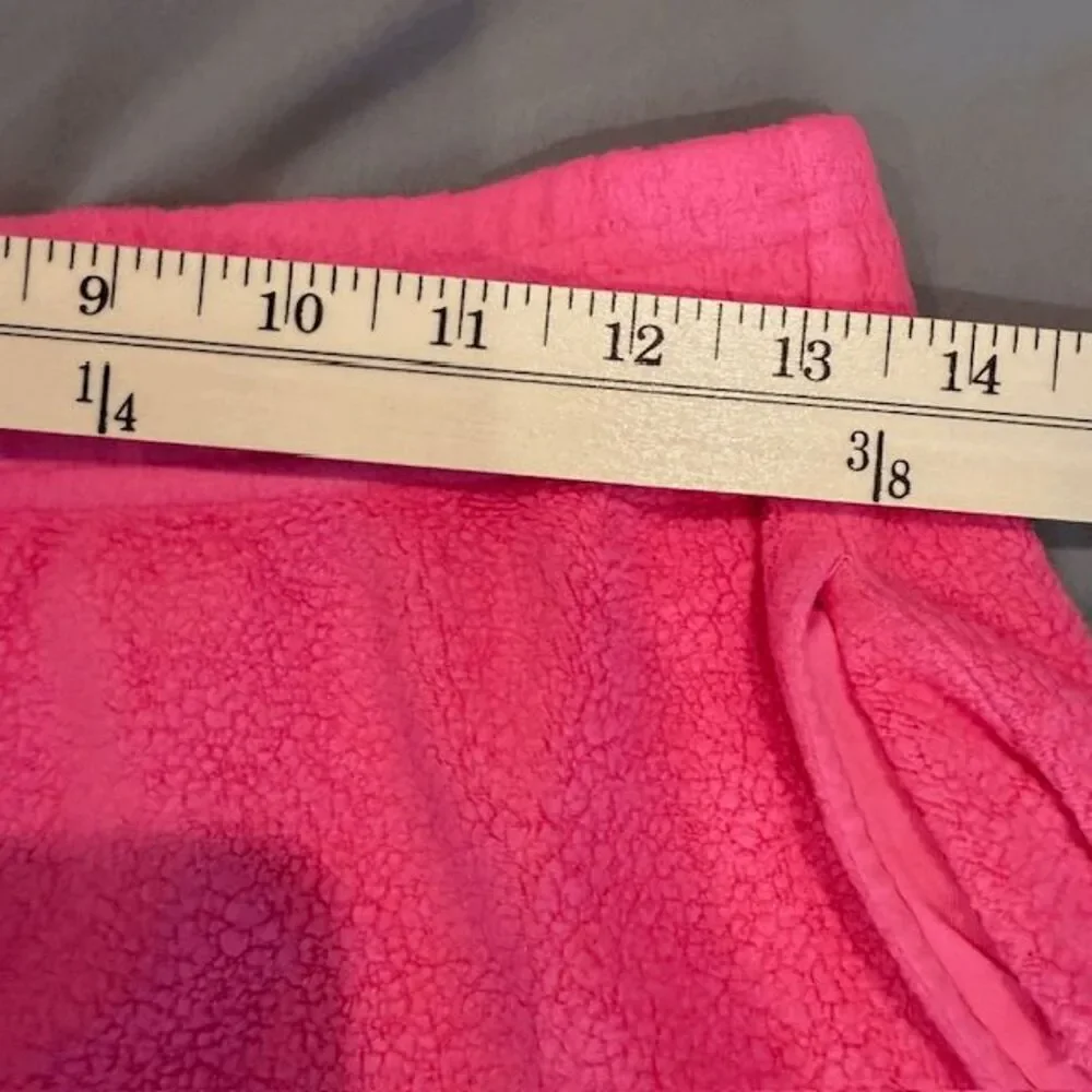 NEW!‎ Sundry Faux Sherpa Shorts Hot Pink Pockets Elastic Waist Soft Size Small